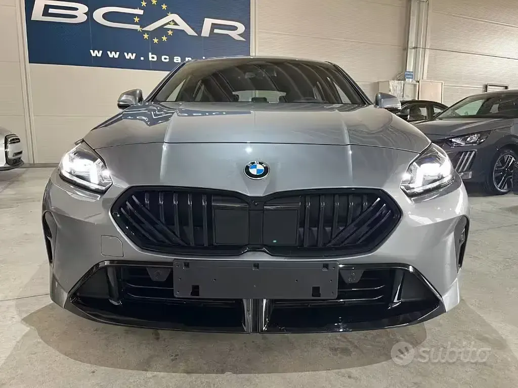 Usata BMW 120 M Sport 170 CV (125 kW) 2025 Grigio Utilitaria