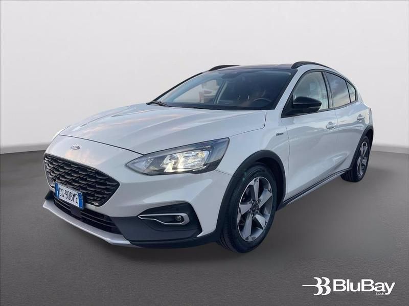 Usata Ford Focus Active 125 CV (91 kW) 2021 Bianco Berlina