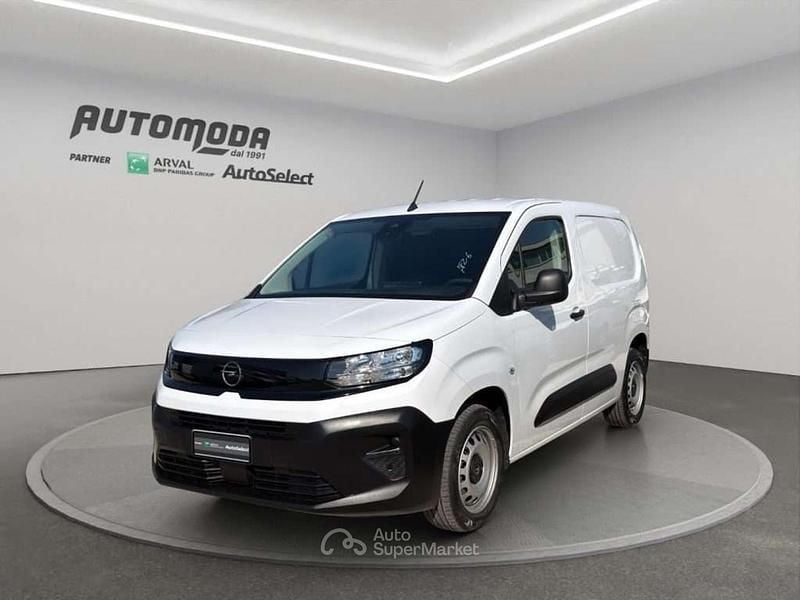 Usata Opel Combo 131 CV (96 kW) 2024 Bianco Furgone