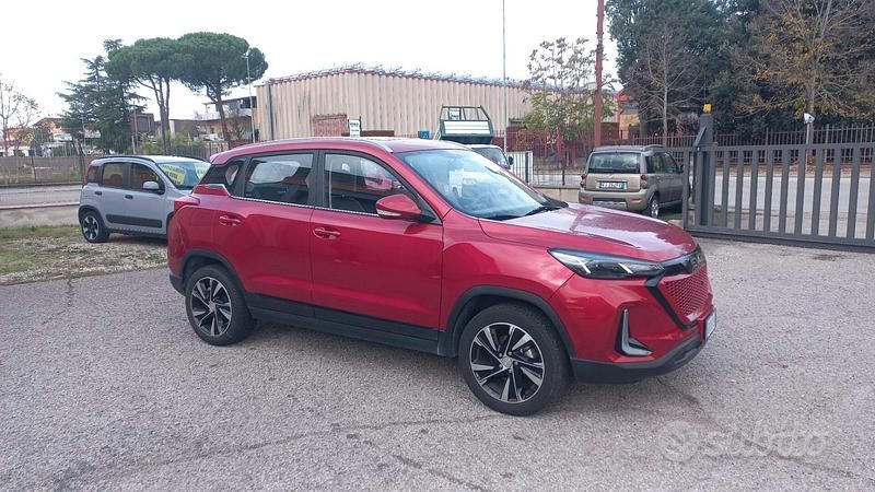 Usata EVO Evo 5 127 CV (93 kW) 2023 Rosso SUV