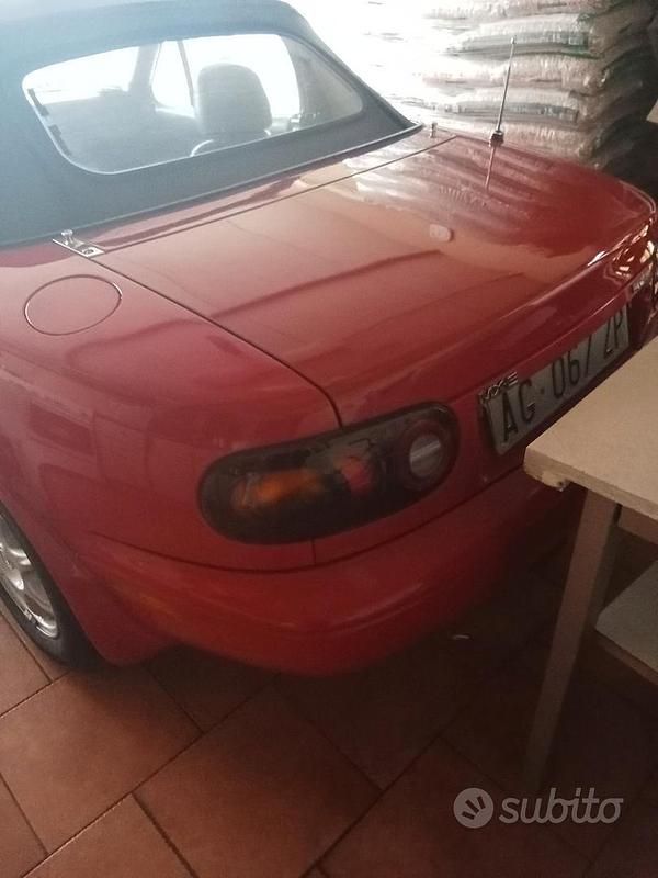 Usata Mazda 5 1995 Rosso Monovolume