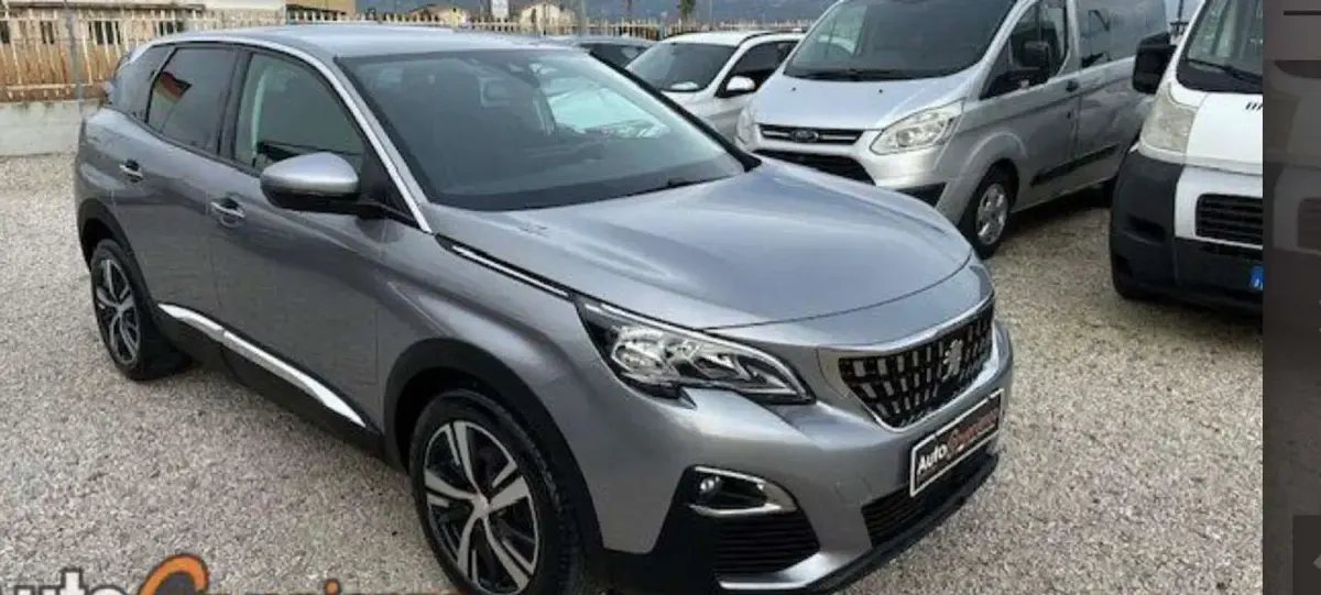Usata Peugeot 3008 Active 131 CV (96 kW) 2020 SUV