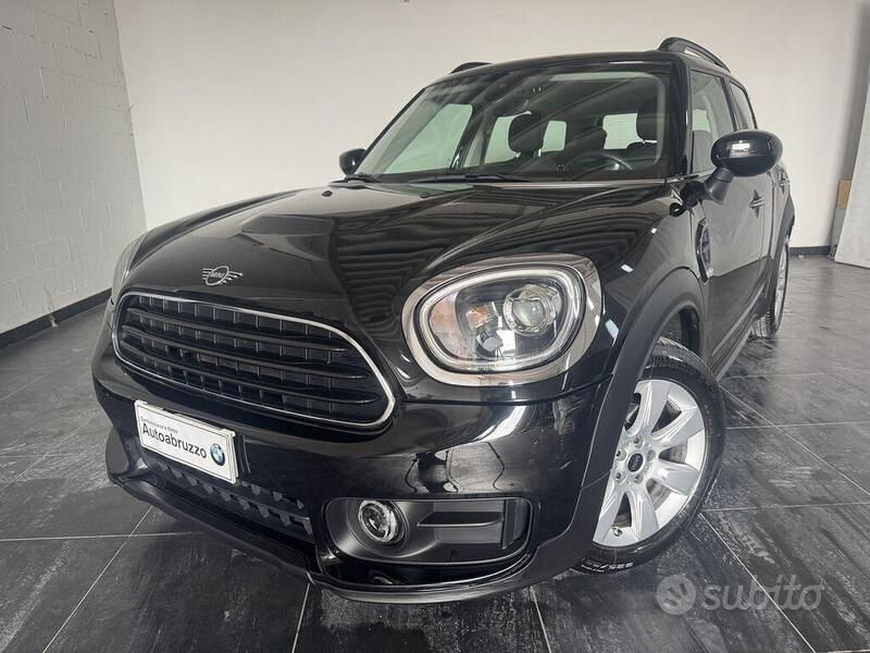 Midnight black metallizzato Usata 2020 Mini One D Countryman SUV | 21.900 € (Buon prezzo) - Immagine 1/4