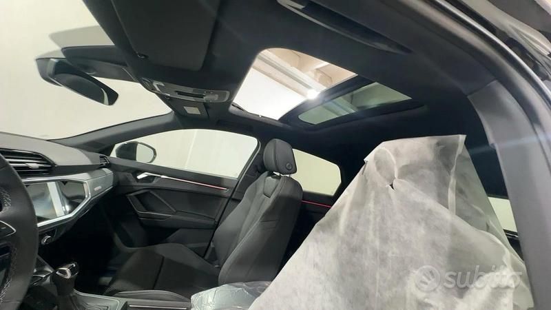 Usata Audi Q3 Sportback 150 CV (110 kW) 2025 Grigio SUV