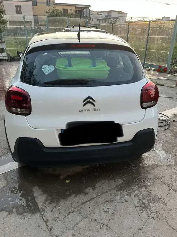Begagnad Citroën C3 PureTech 83 HK (61 kW) 2020 Halvkombi