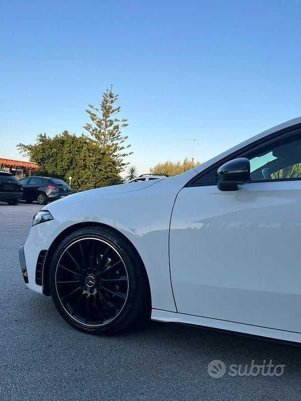 Usata Mercedes A180 AMG 2020 Bianco Berlina