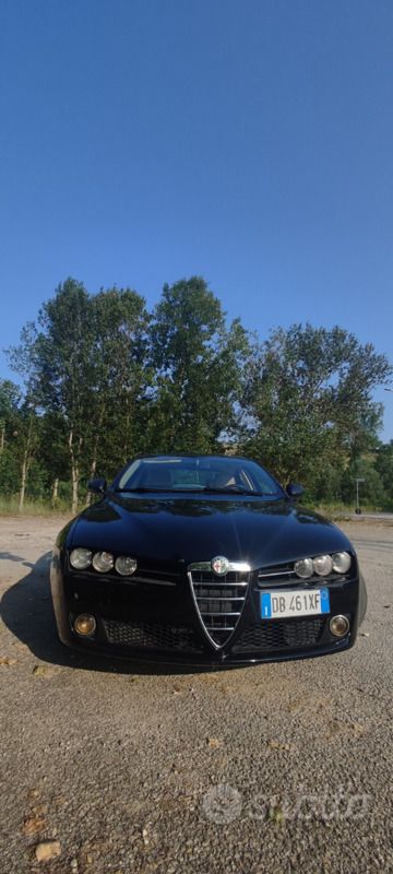 Second-hand Alfa Romeo 159 160 CP (117 kW) 2006 Negru Berlinǎ