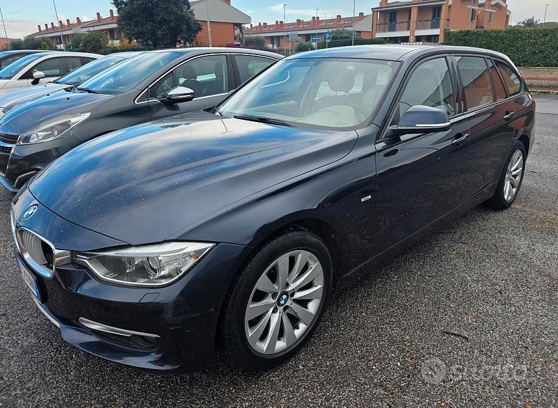 Blu Usata 2014 BMW 318 Station wagon | 6999 € - Immagine 1/4