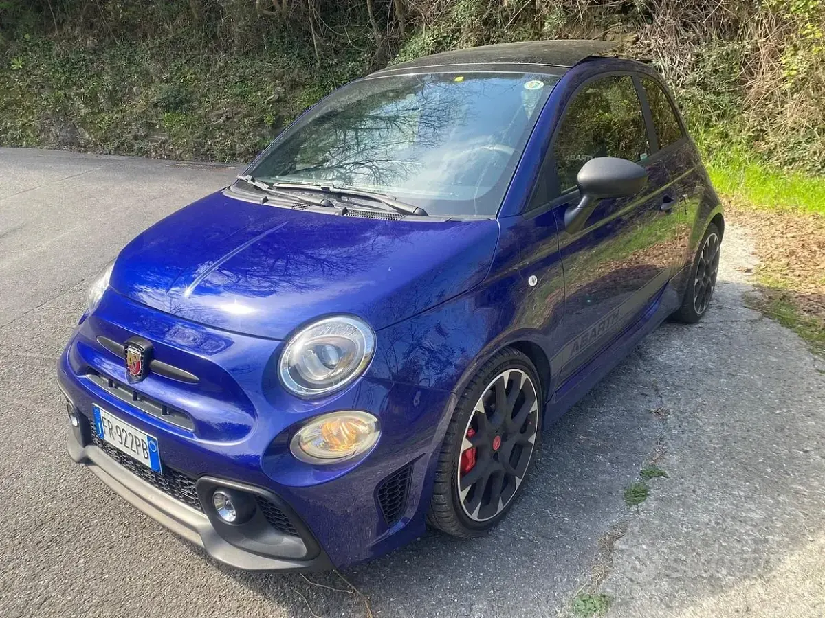 Usata Abarth 595 Competizione 180 CV (132 kW) 2018 Blu Berlina