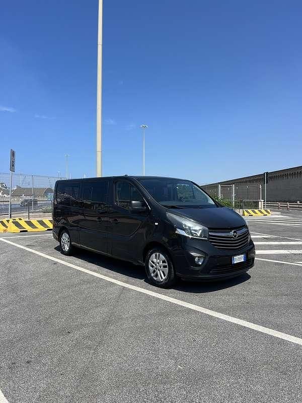 Usata Opel Vivaro Sport 125 CV (91 kW) 2017 Monovolume