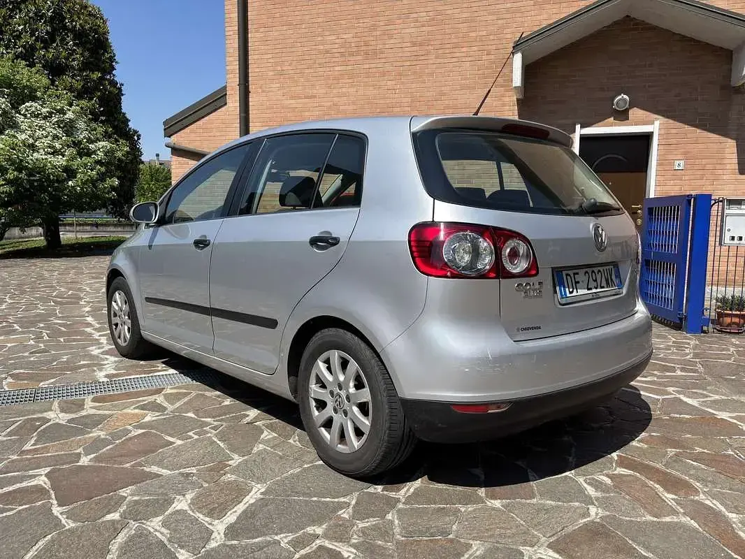 Usata VW Golf Plus Cross Sportline 140 CV (102 kW) 2007 Argento Monovolume