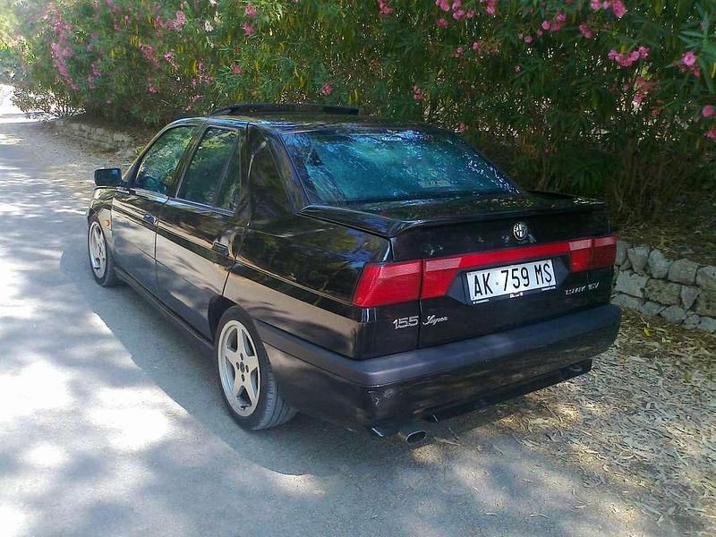 Usata Alfa Romeo 155 150 CV (110 kW) 1996 Berlina