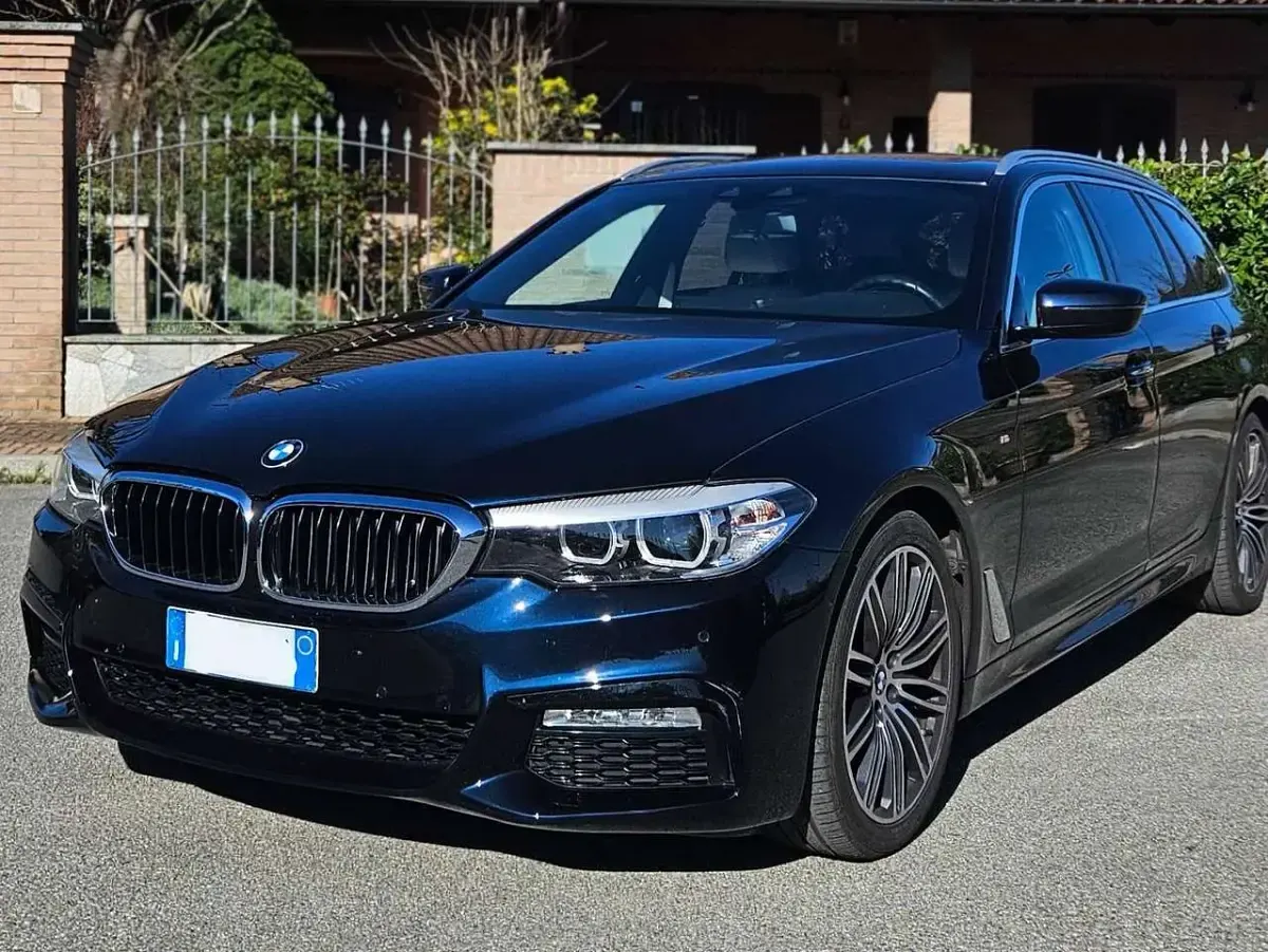 Usata BMW 520 M Sport 190 CV (139 kW) 2018 Blu/azzurro Station wagon