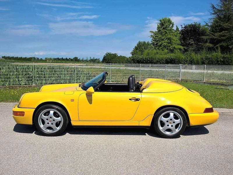 Usata Porsche 964 250 CV (183 kW) 1993 Speed gelb Cabrio
