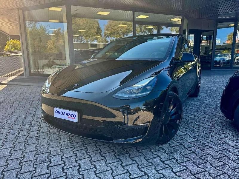 Usata Tesla Model Y Performance 392 kW (534 CV) 2023 Nero SUV