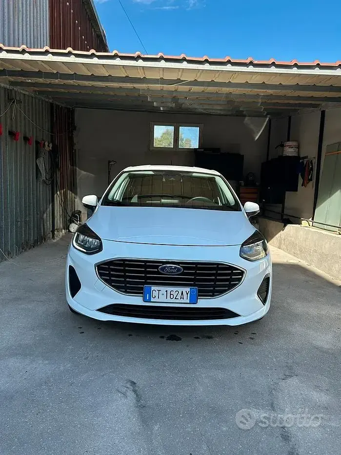 Usata Ford Fiesta 75 CV (55 kW) 2024 Bianco Berlina