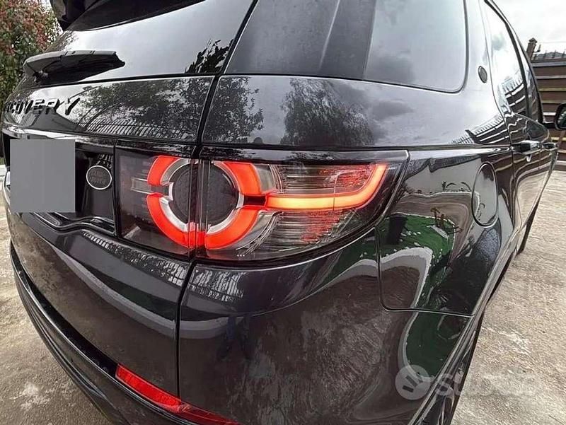 Usata Land Rover Discovery Sport HSE Luxury 150 CV (110 kW) 2017 Grigio SUV