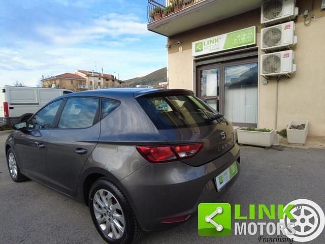 Usata Seat Leon 105 CV (77 kW) 2014 Grigio scuro Berlina