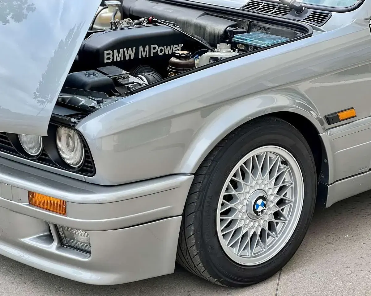Usata BMW 320 192 CV (141 kW) 1988 Grigio Berlina