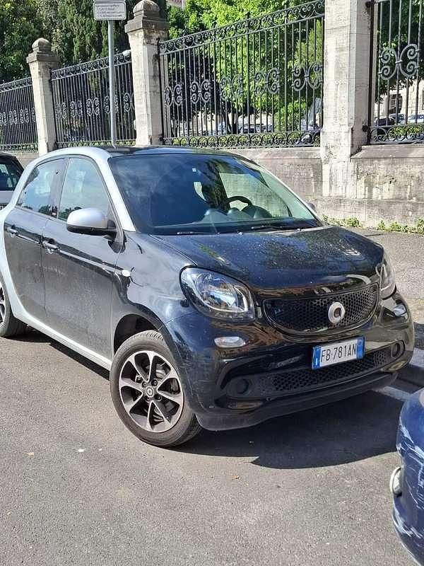 Usata Smart ForFour Passion 61 CV (44 kW) 2015 Utilitaria