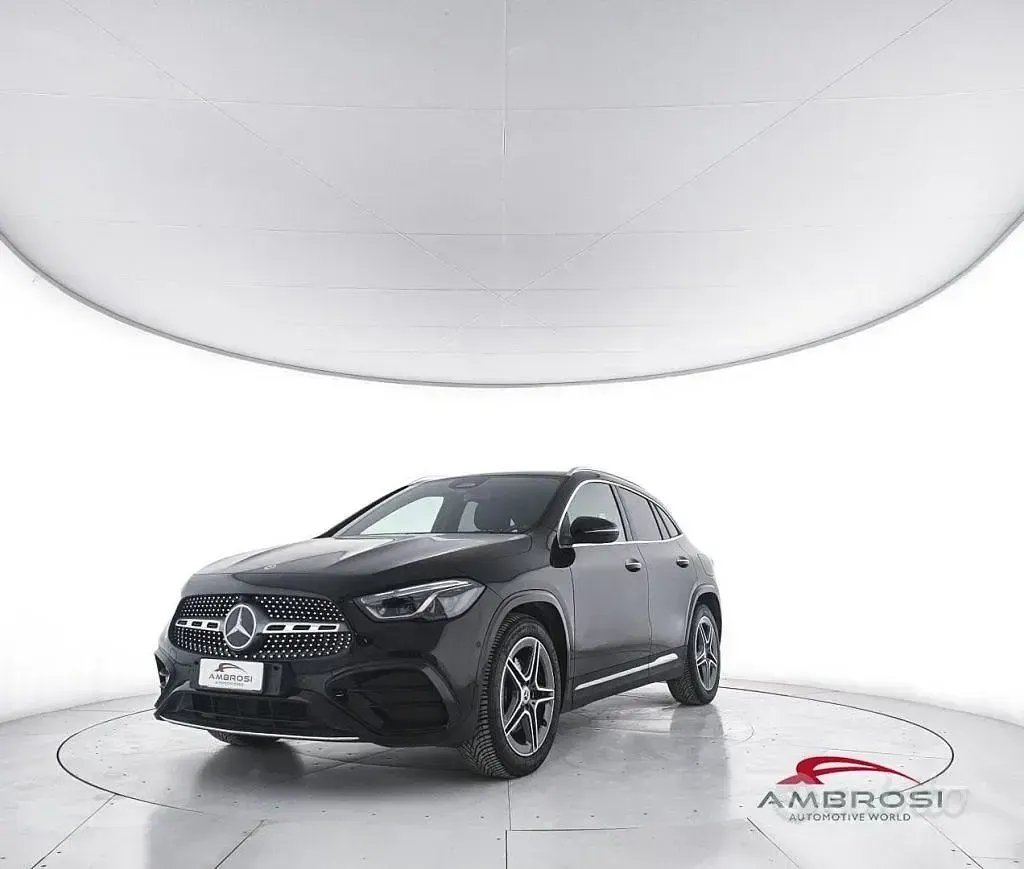 Usata Mercedes GLA200 AMG Line Premium 150 CV (110 kW) 2023 SUV