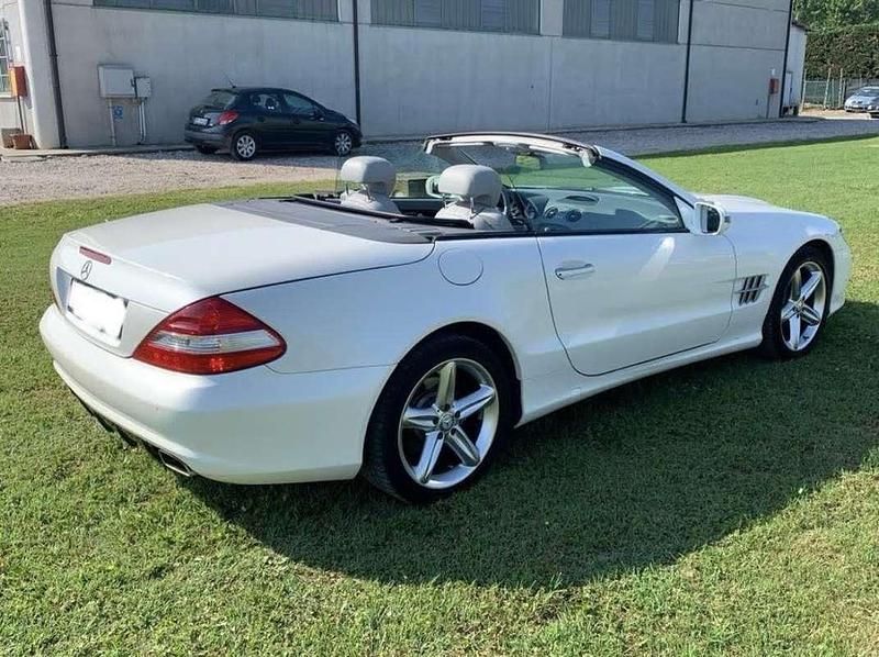 Usata Mercedes SL300 Edition 231 CV (169 kW) 2011 Bianco Cabrio