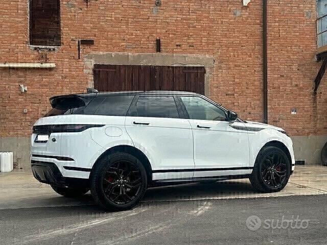 Usata Land Rover Range Rover evoque SE Dynamic 249 CV (183 kW) 2022 Bianco SUV