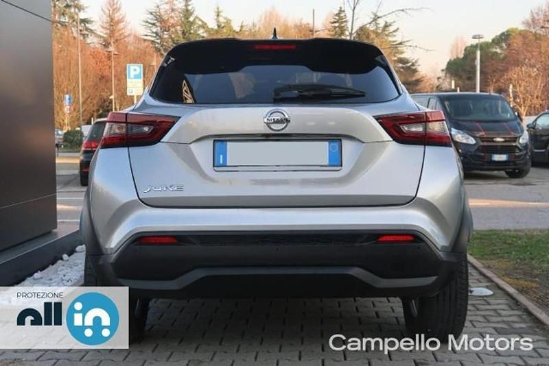 Usata Nissan Juke N-Connecta 114 CV (83 kW) 2022 Argento SUV