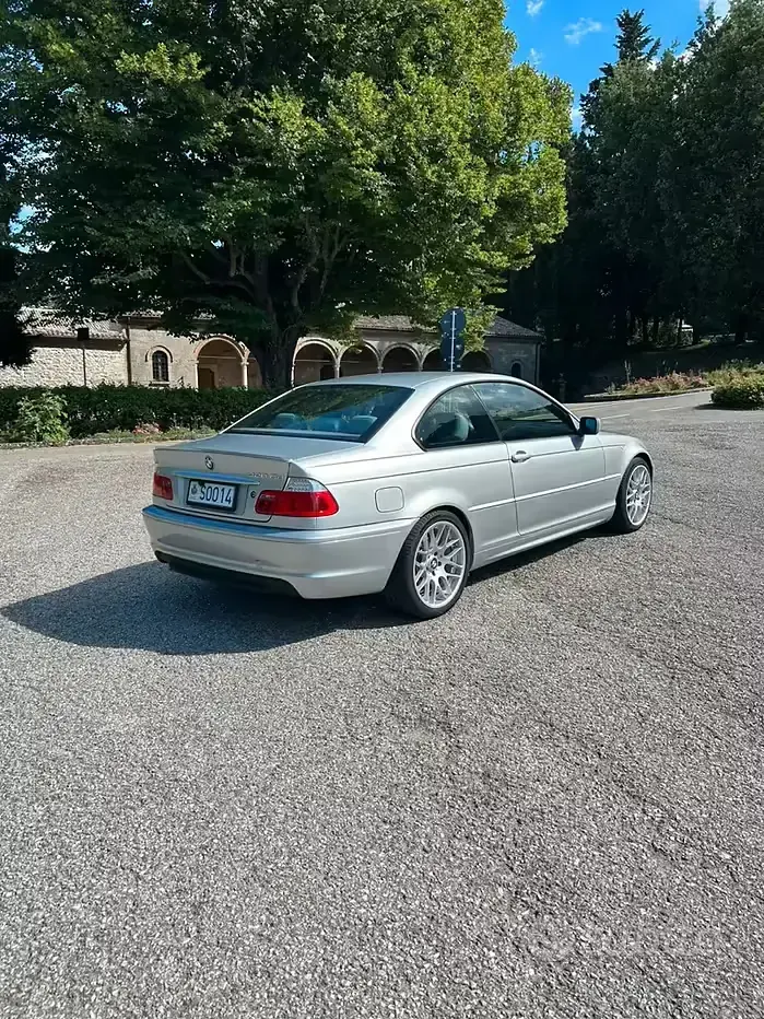 Usata BMW 320 150 CV (110 kW) 2005 Grigio Coupé