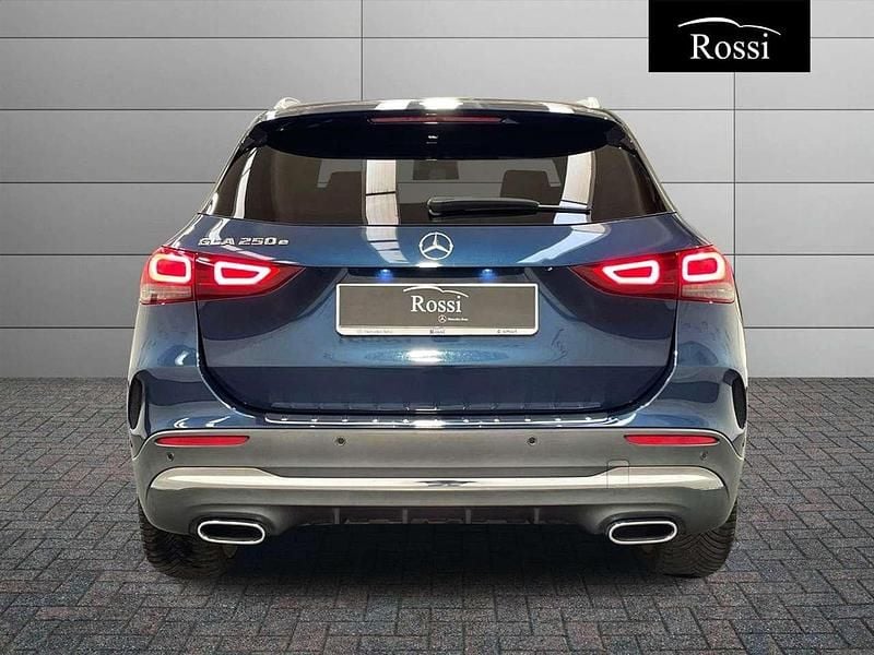 Usata Mercedes GLA250 Premium 160 CV (117 kW) 2023 Blu denim SUV
