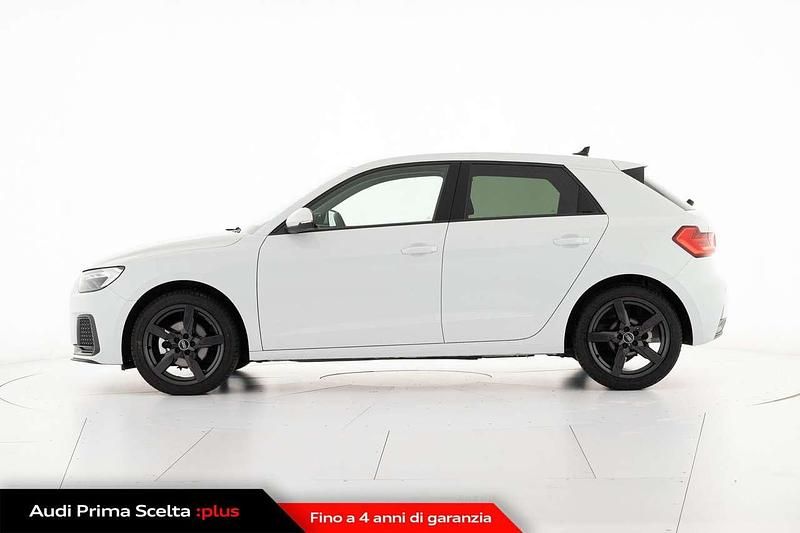 Usado Audi A1 Advanced 116 CV (85 kW) 2025 Blanco SUV