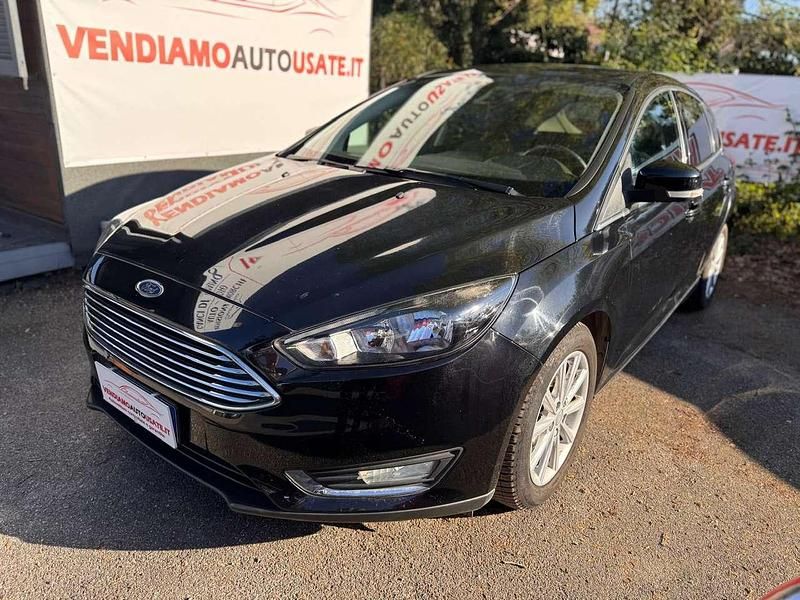 Usata Ford Focus Titanium 120 CV (88 kW) 2015 Nero Berlina