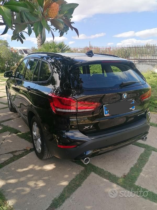Usata BMW X1 150 CV (110 kW) 2021 Nero SUV