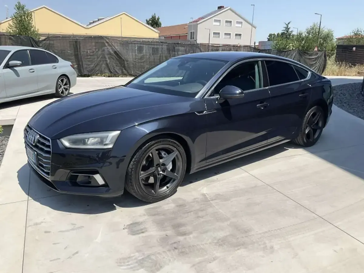 Usata Audi A5 Business 190 CV (139 kW) 2017 Nero Coupé