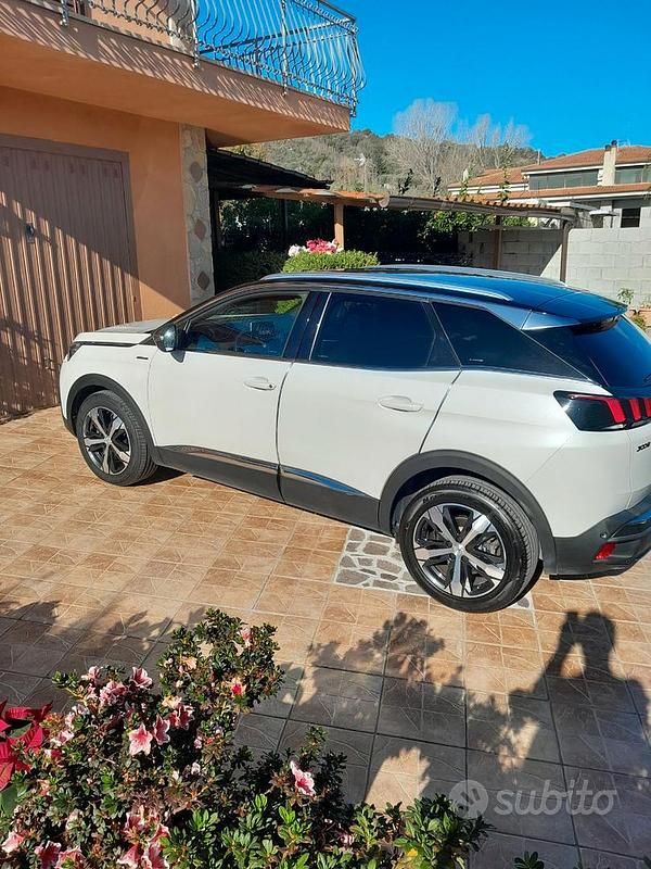 Usata Peugeot 3008 GT-line 150 CV (110 kW) 2018 Bianco SUV