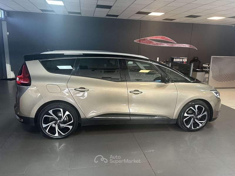 Usata Renault Grand Scénic IV Bose Edition 110 CV (80 kW) 2018 Grigio Monovolume