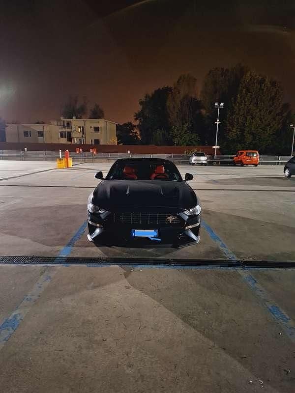 Usata Ford Mustang Fastback 291 CV (214 kW) 2020 Nero Coupé