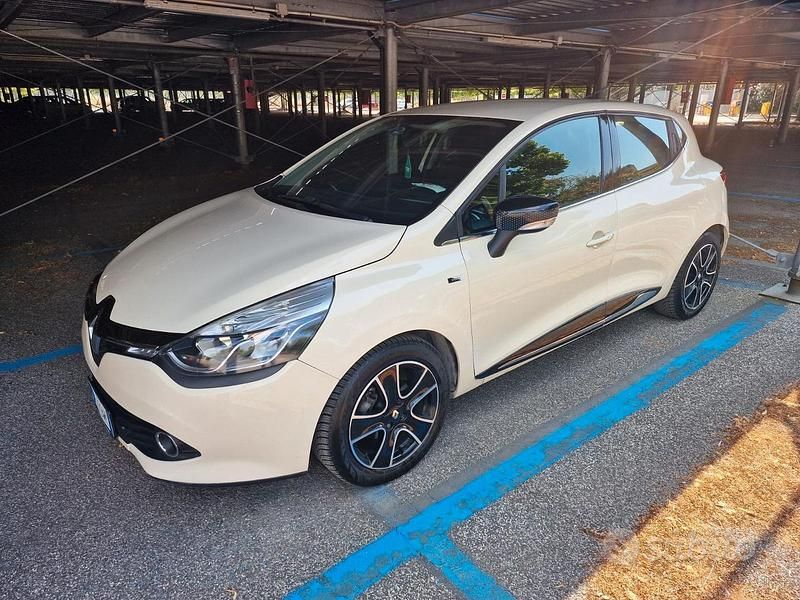 Usata Renault Clio IV 90 CV (66 kW) 2016 Berlina