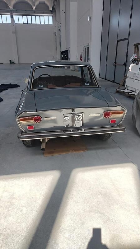Usata Lancia Fulvia 89 CV (65 kW) 1972 Grigio Coupé