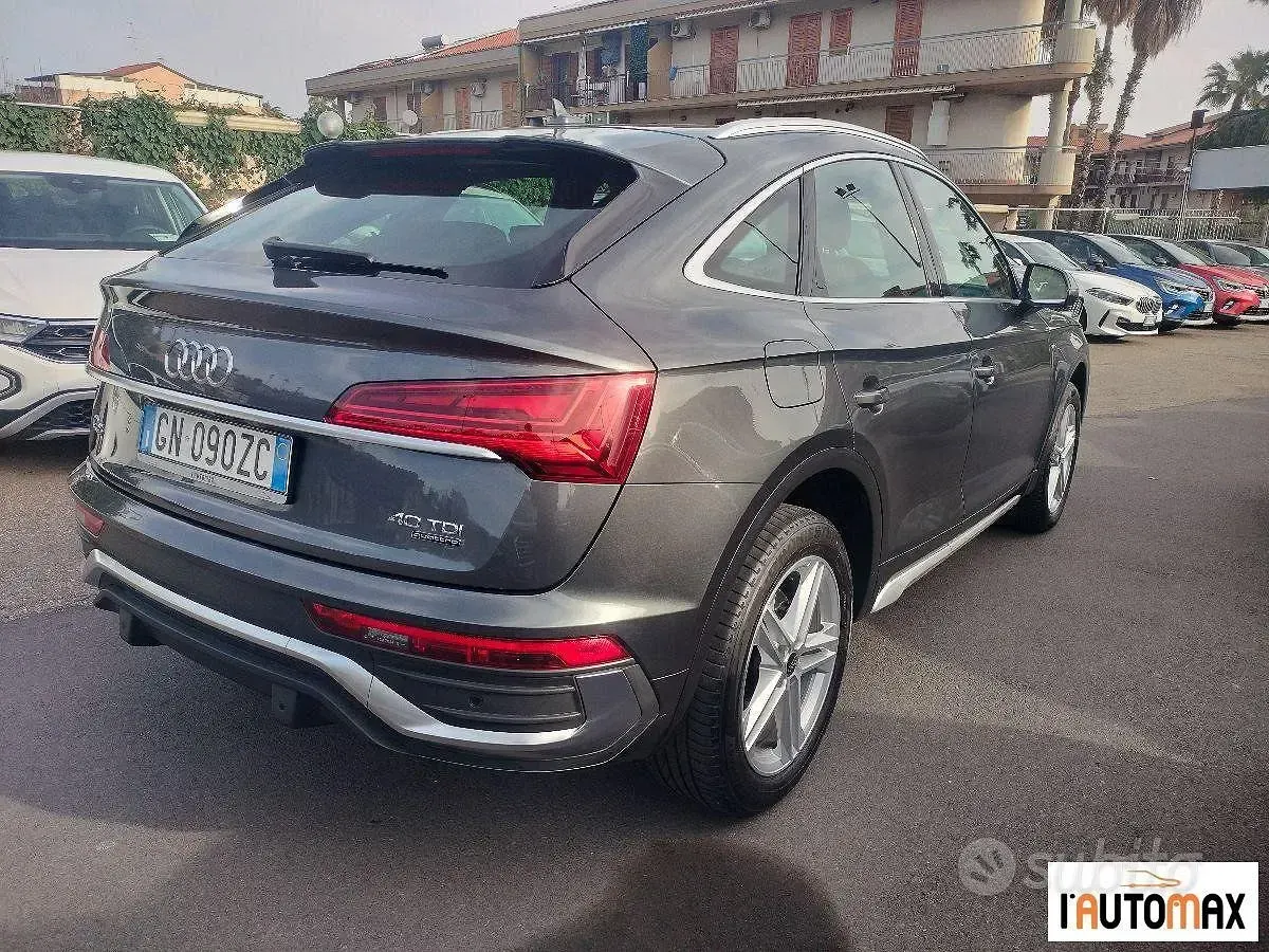 Usata Audi Q5 Sportback S-Line 204 CV (150 kW) 2023 Grigio SUV