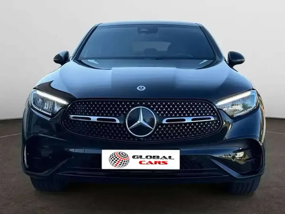 Usata Mercedes GLC300 Premium Plus 258 CV (189 kW) 2025 Nero SUV