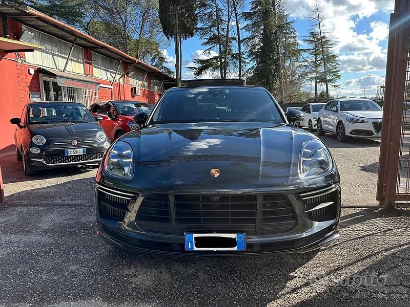 Usata Porsche Macan Turbo 441 CV (324 kW) 2020 Grigio SUV