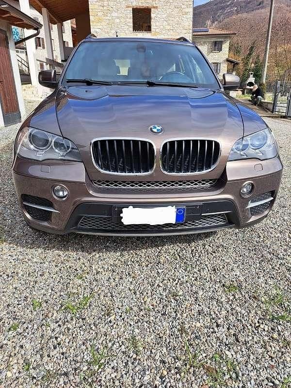 Usata BMW X5 245 CV (180 kW) 2011 Marrone SUV