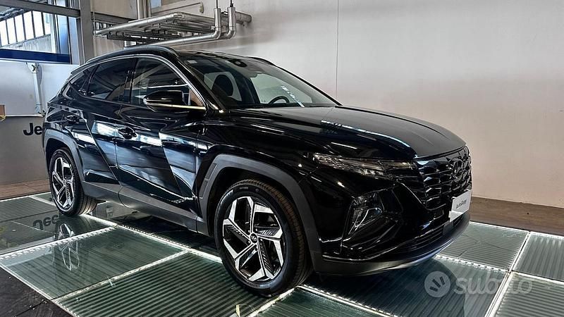 Nero Usata 2021 Hyundai Tucson SUV | 21.900 € (Cara) - Immagine 1/4