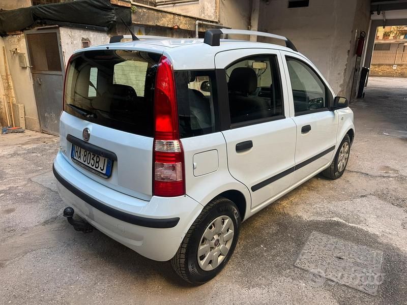Usata Fiat Panda 69 CV (50 kW) 2010 Bianco Utilitaria