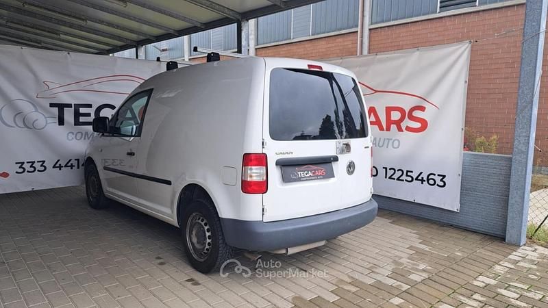 Käytetty VW Caddy 109 HP (80 kW) 2008 Valkoinen Tila-auto