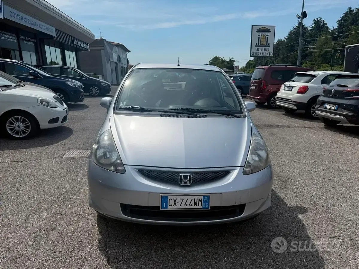 Usata Honda Jazz 78 CV (57 kW) 2005 Other Utilitaria