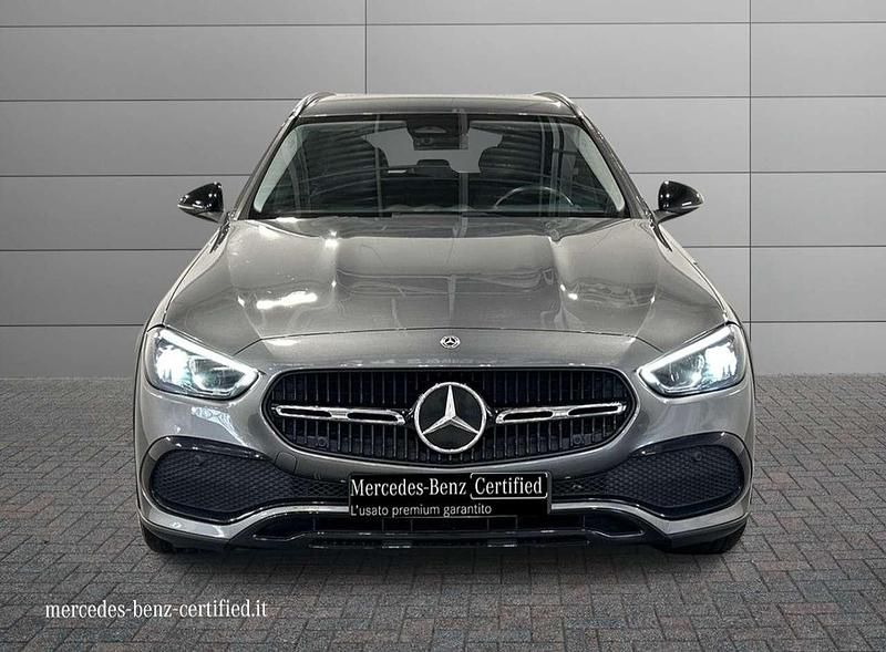 Usata Mercedes C220 Premium 200 CV (147 kW) 2022 Grigio selenite Station wagon