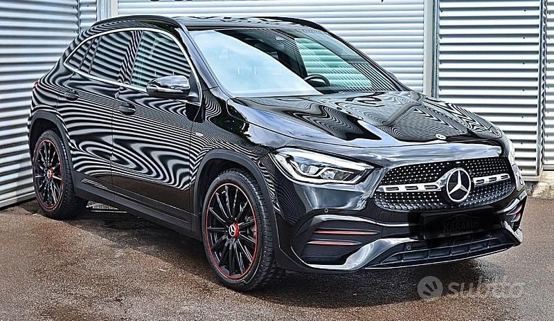 Usata Mercedes GLA200 AMG 163 CV (119 kW) 2021 Nero SUV