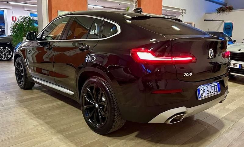 Usata BMW X4 M Sport 190 CV (139 kW) 2022 Nero SUV